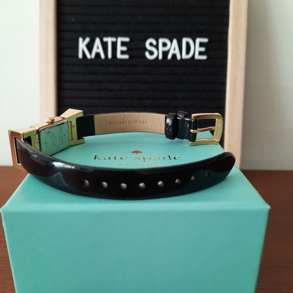 Kate Spade Black Carlyle Bow Leather Patent Watch - Picture 4 of 9